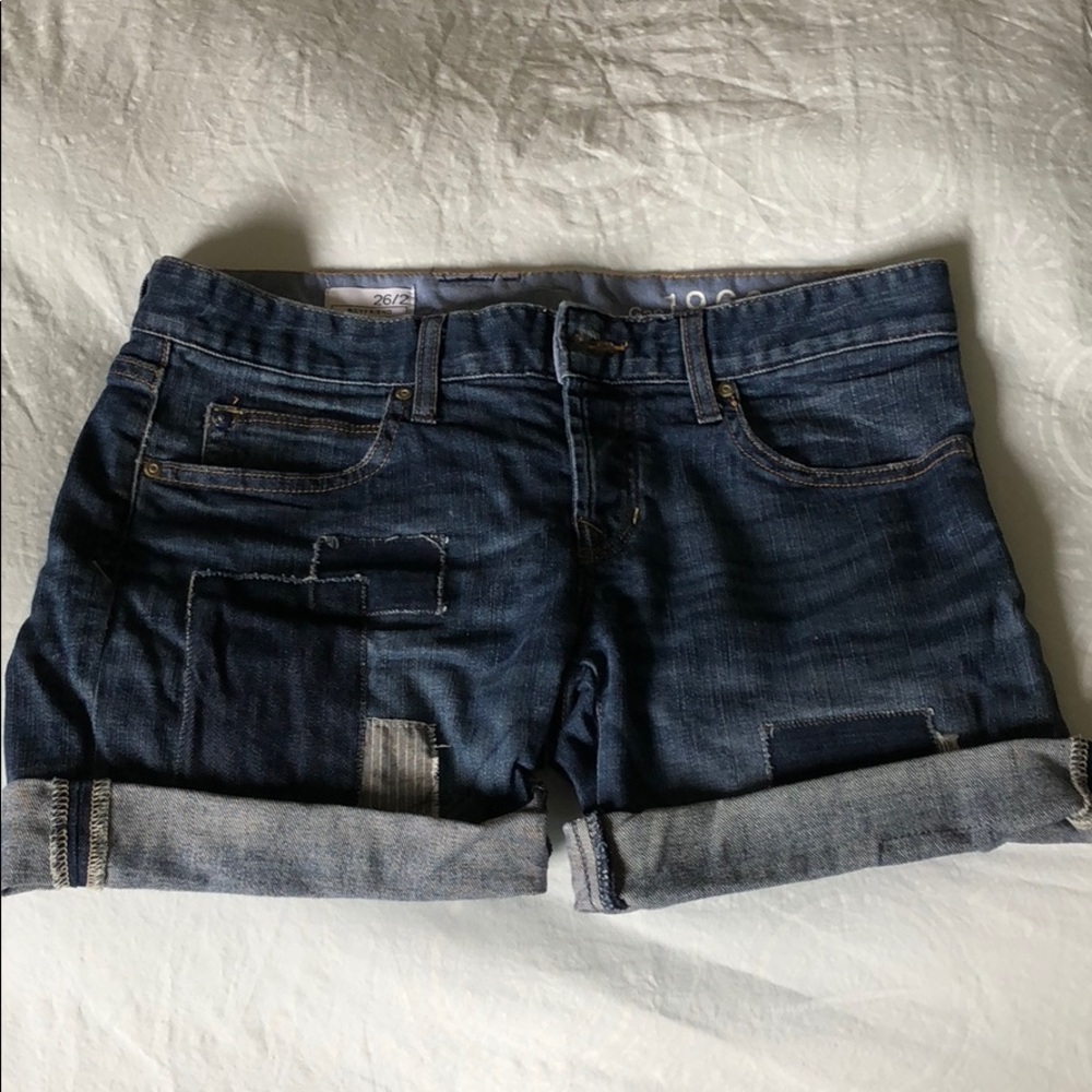 Boyfriend jean shorts
